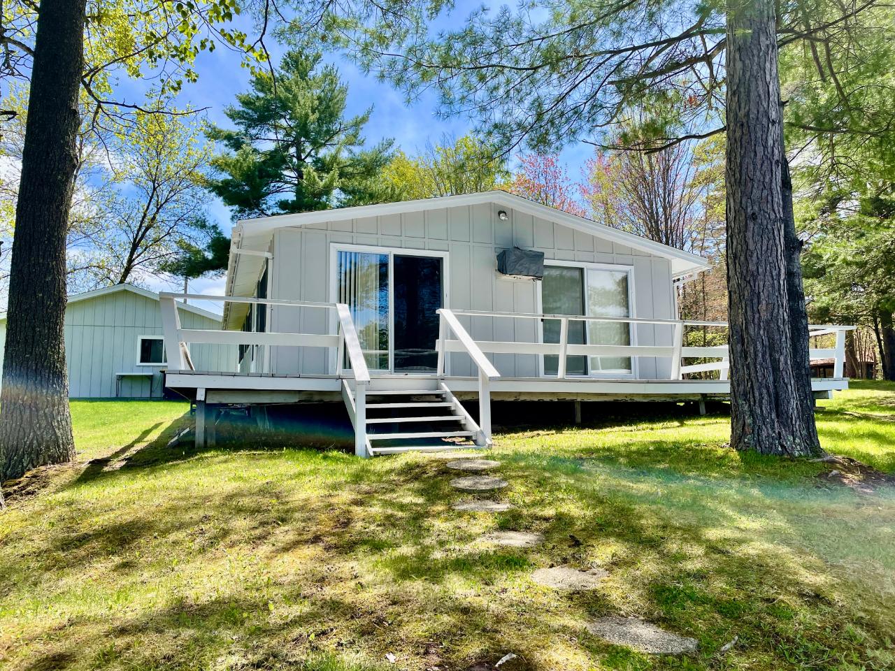 620 Bond Street Eagle River, WI 54521 - Photo 10 of 46 Gallery Image 10