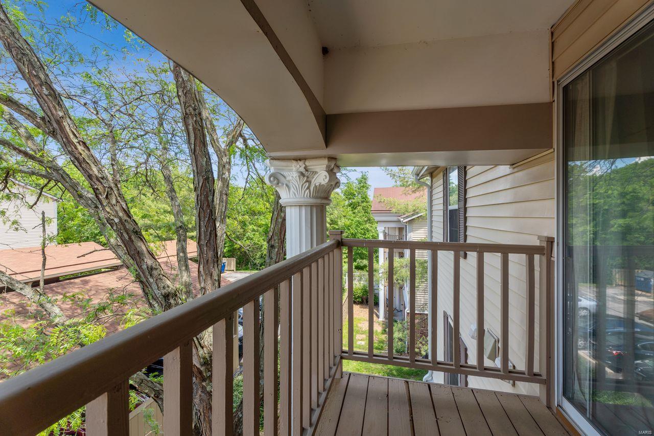 725 Ridgeside Drive, Unit K Ballwin, MO 63021 - Photo 11 of 14