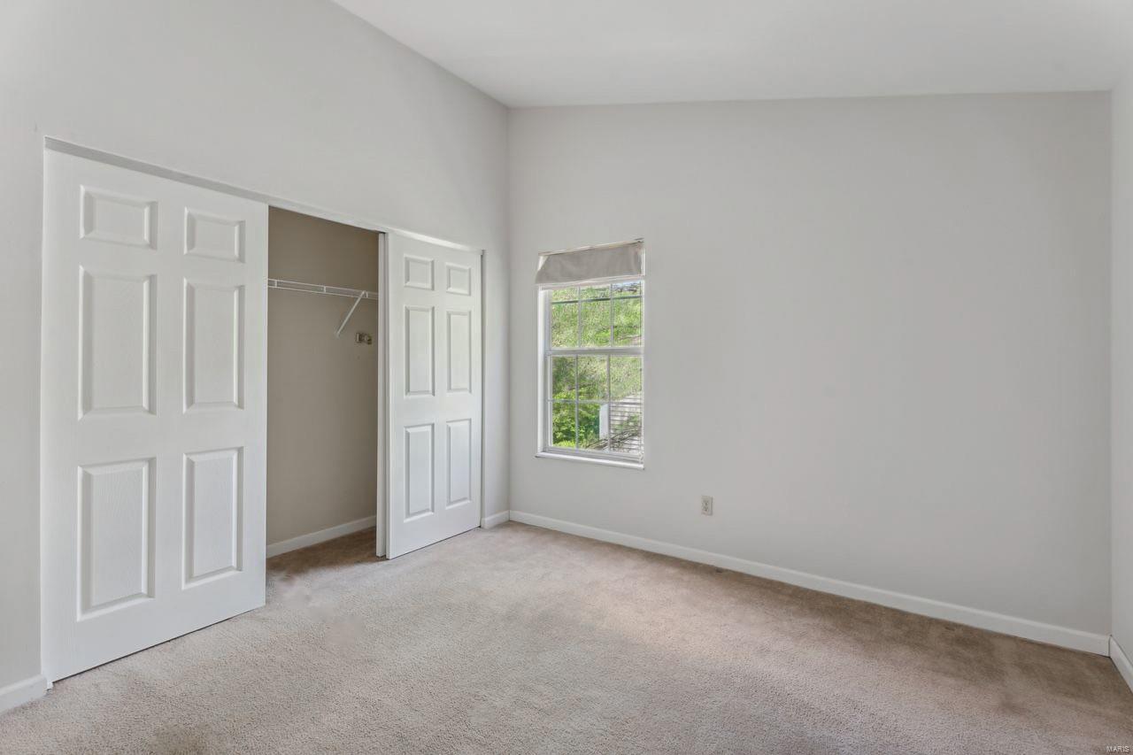 725 Ridgeside Drive, Unit K Ballwin, MO 63021 - Photo 8 of 14