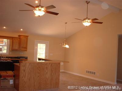 919 Yankee Way Southwest Corydon, IN 47112 - Photo 3 of 7 Gallery Image 3