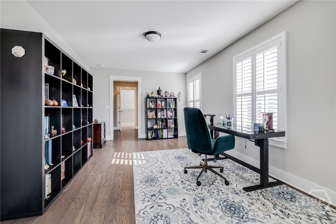 119 Danbury Court Pooler, GA 31322 - Photo 33 of 37 Upstairs 3rd Bedroom - 2 large walk in closets on either side as you enter