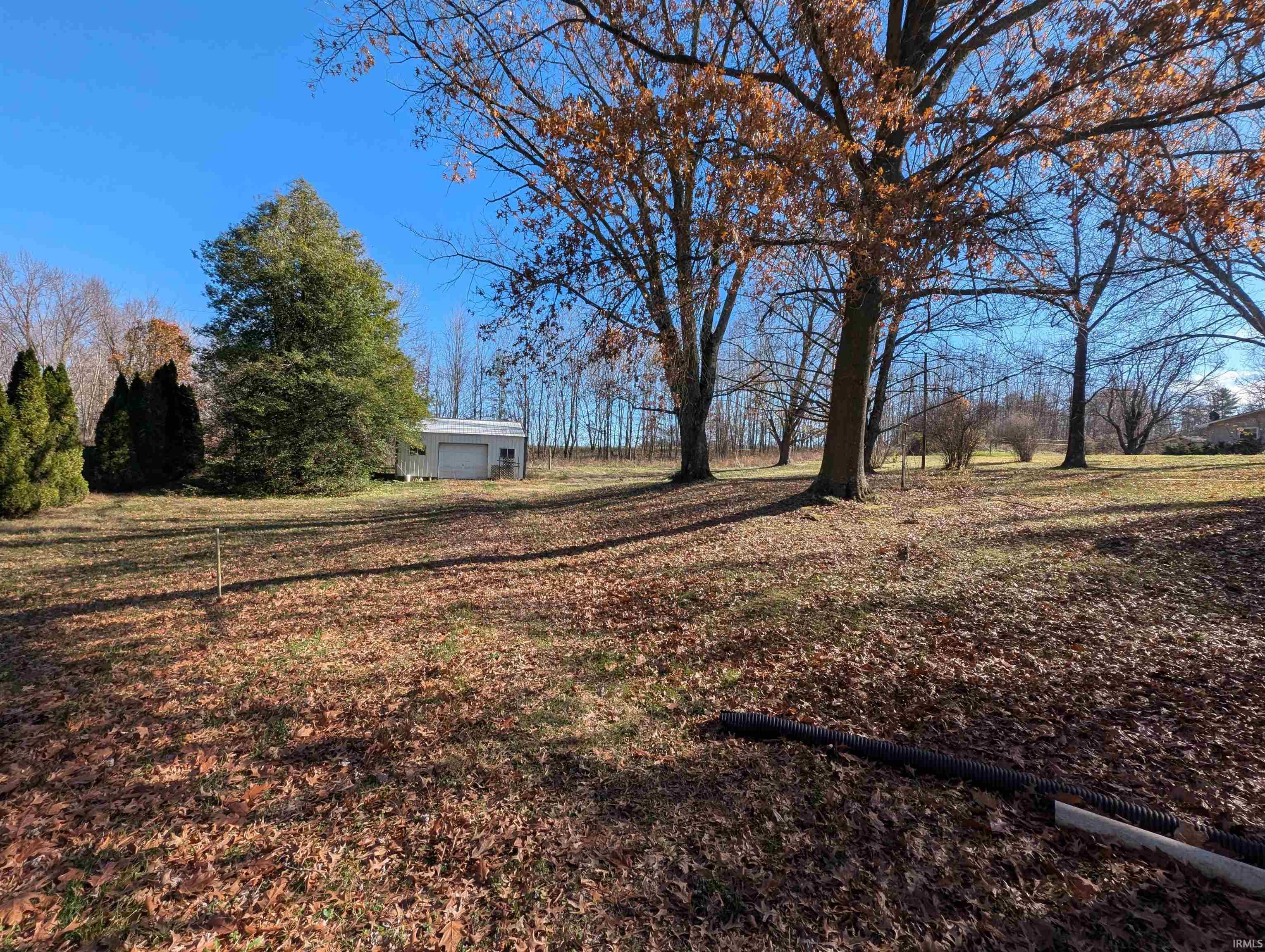 9522 Mill Road Shoals, IN 47581 - Photo 4 of 23