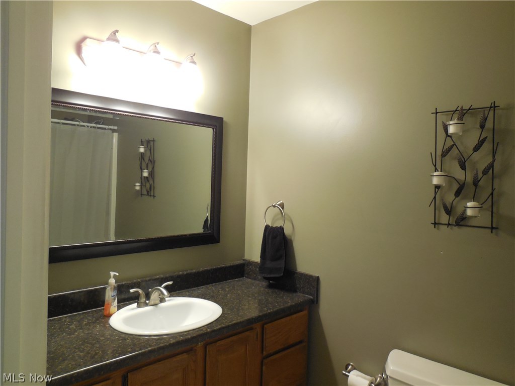 34780 Pettibone Road Solon, OH 44139 - Photo 10 of 17 Main Bath has been updated.
