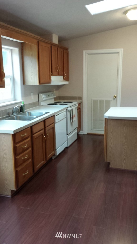 23510 Oso Loop Road Arlington, WA 98223 - Photo 2 of 13