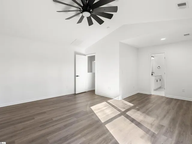 $295,000 | 224 Hotchkiss Lane, Duncan, SC 29334