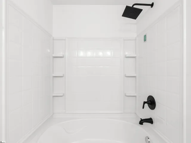 $295,000 | 224 Hotchkiss Lane, Duncan, SC 29334