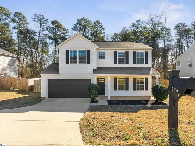 $295,000 | 224 Hotchkiss Lane, Duncan, SC 29334