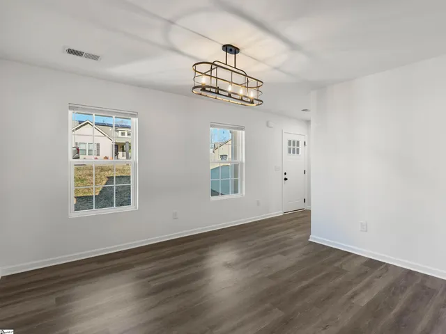 $295,000 | 224 Hotchkiss Lane, Duncan, SC 29334