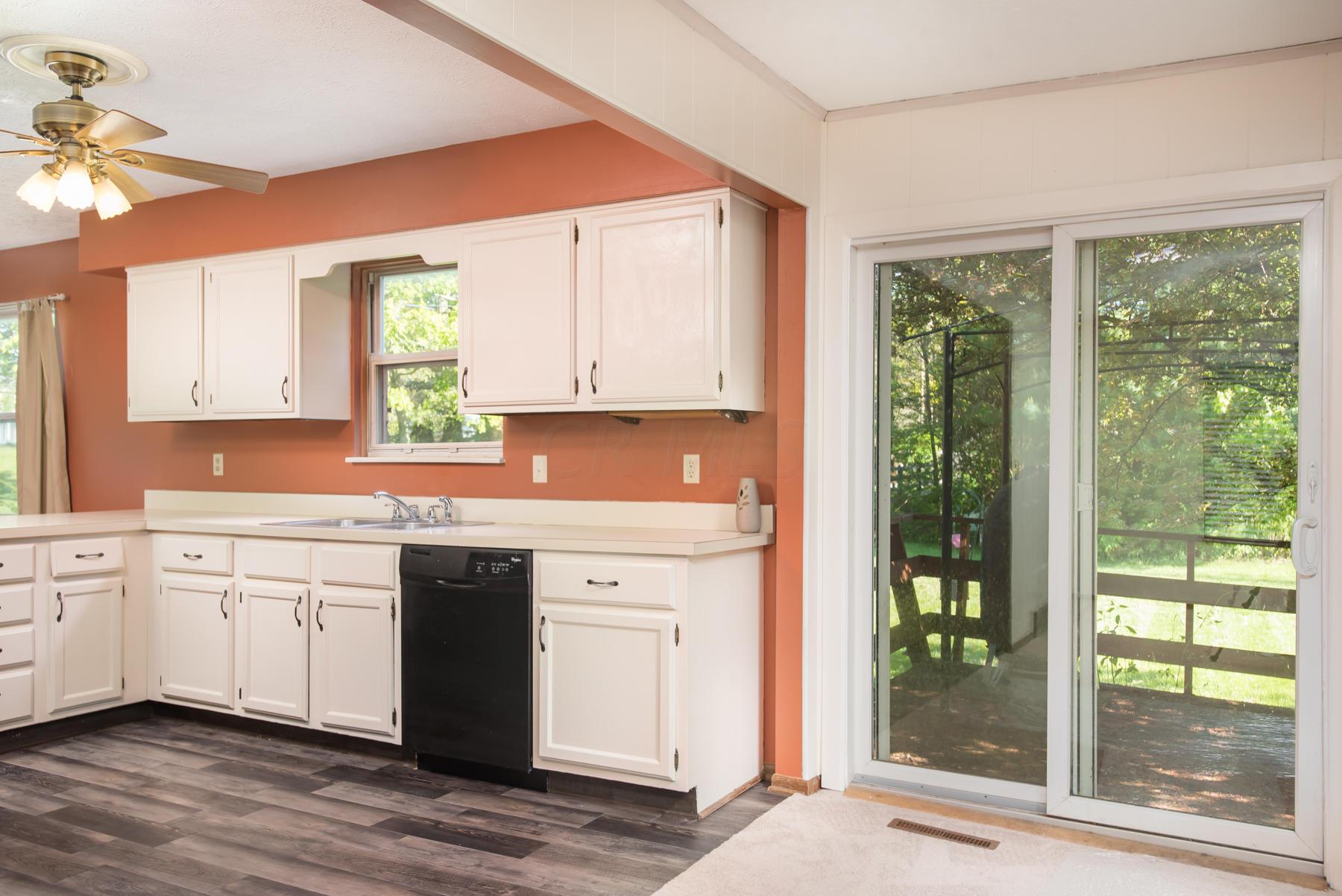 242 Devon Road Delaware, OH 43015 - Photo 12 of 25 Gallery Image 12