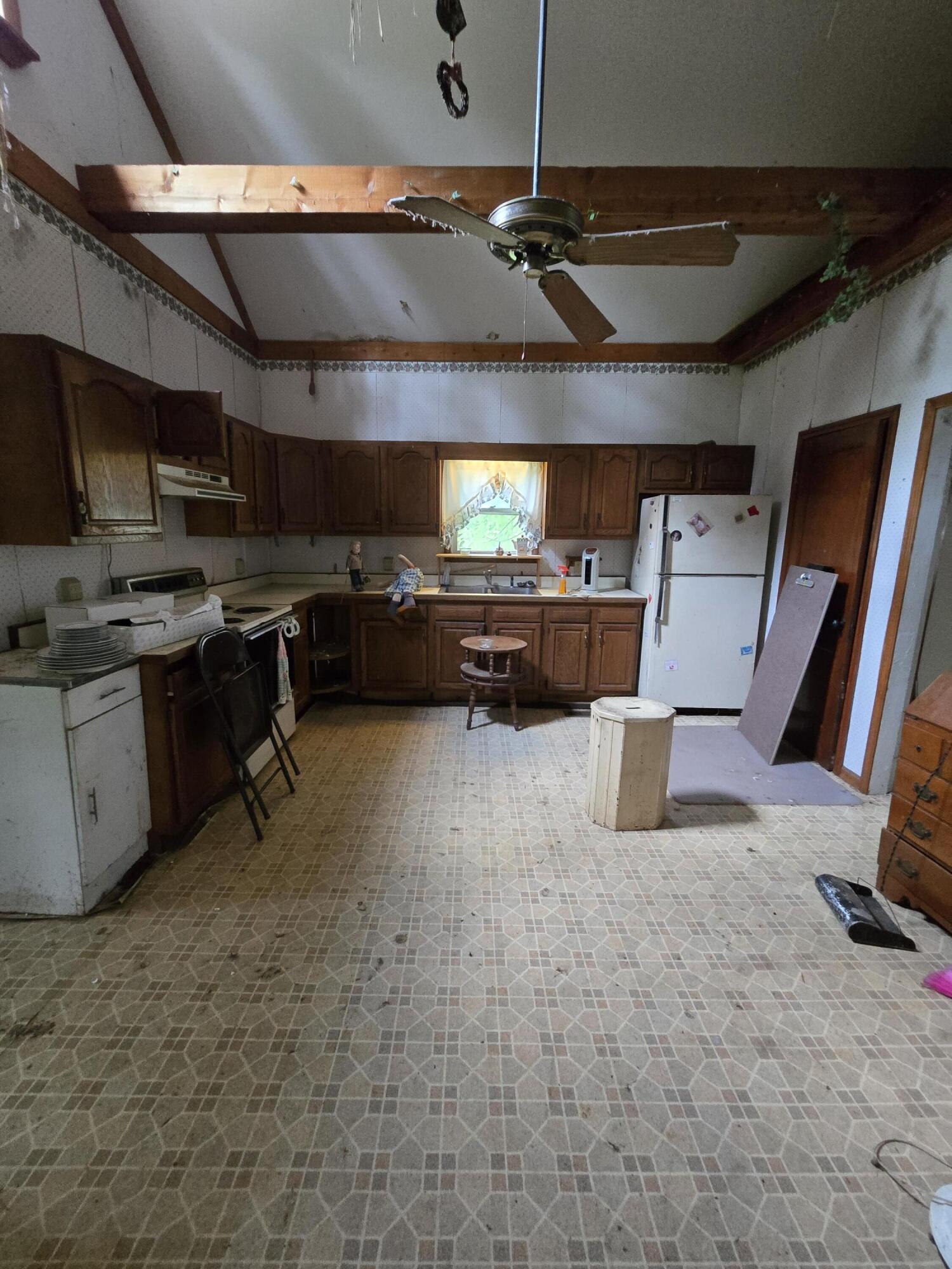 2865 Mechanicsburg Road Springfield, OH 45503 - Photo 15 of 20 20260809_140944