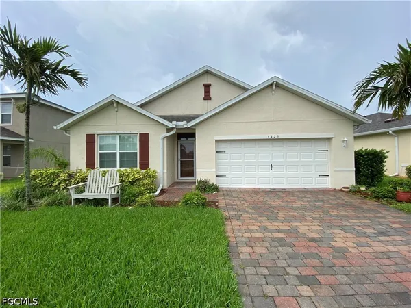 $2,000 | 3425 Cancun Court, Cape Coral, FL 33909