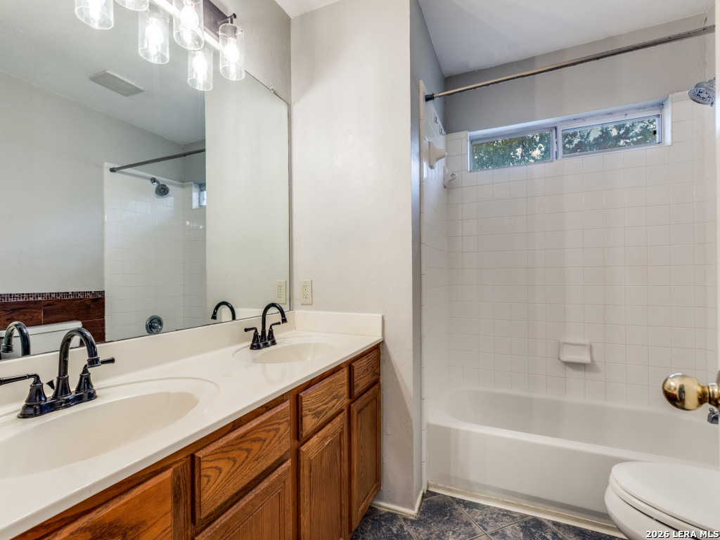 13526 Barsan Road San Antonio, TX 78249 - Photo 11 of 12