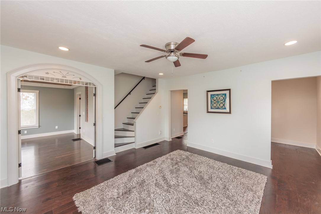 2551 Reimer Road Wadsworth, OH 44281 - Photo 5 of 35