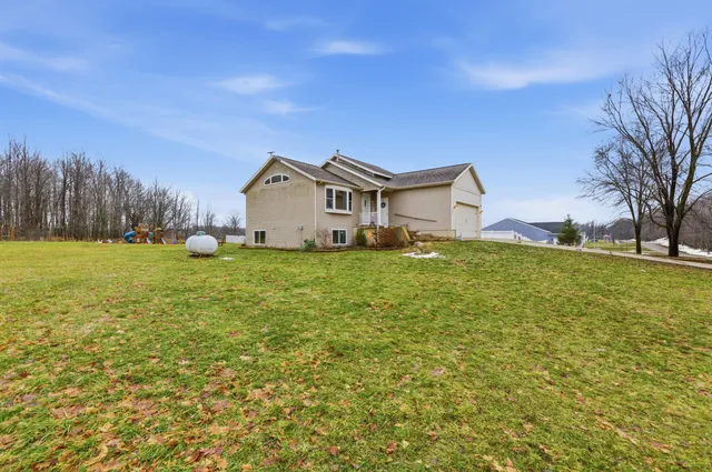 $350,000 | 1083 Boncher Boulevard, Unit 25, Hastings, MI 49058