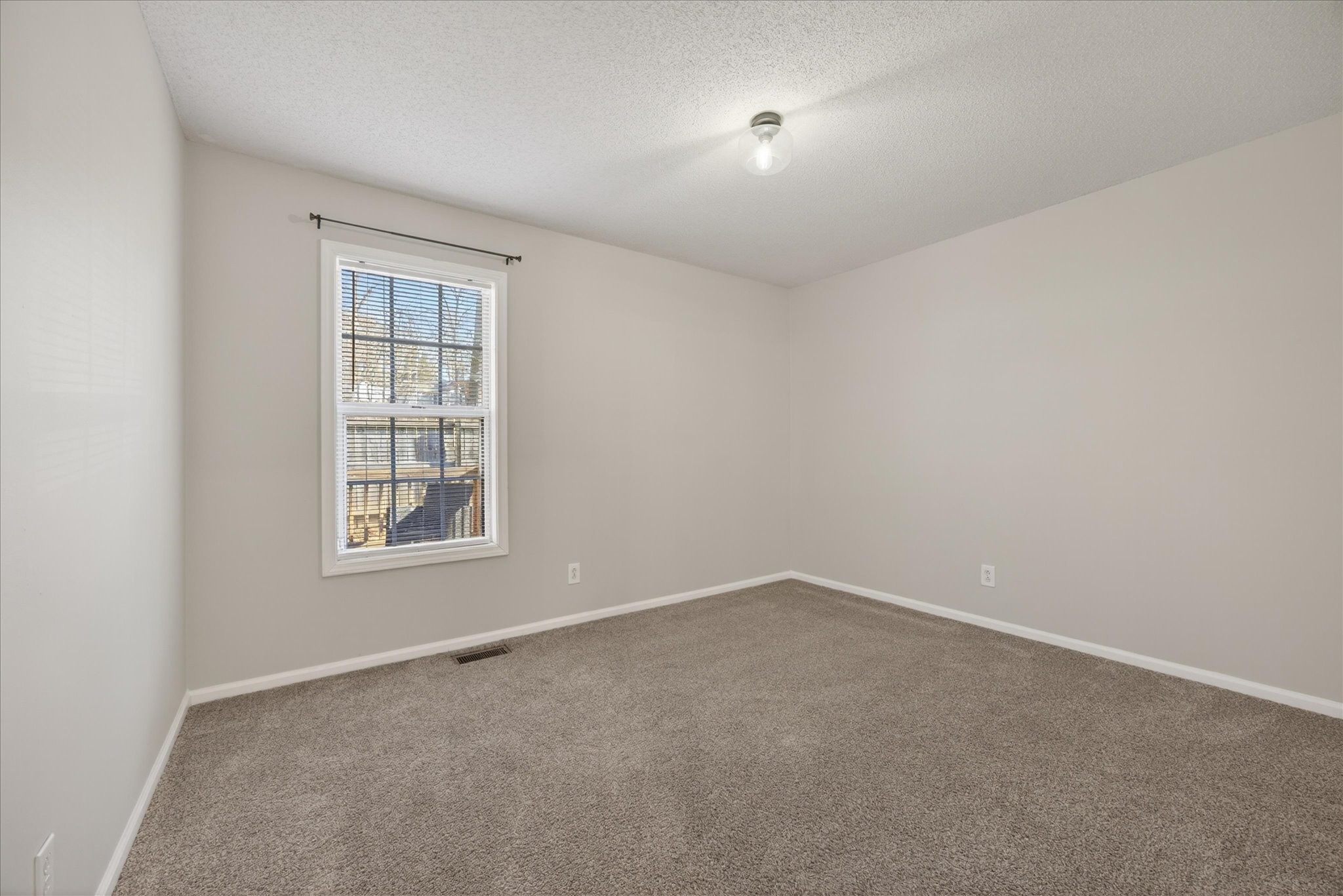 3497 Hunters Ridge Woodlawn, TN 37191 - Photo 25 of 32