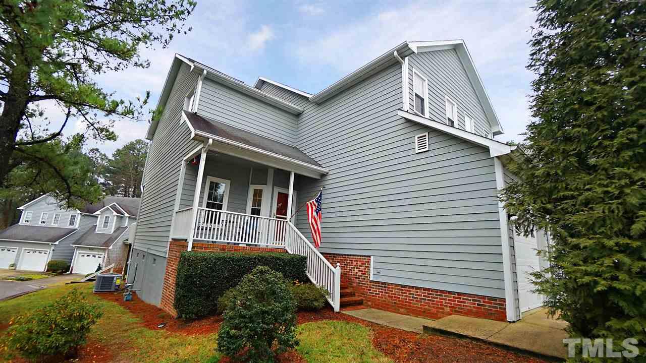 8301 Hempshire Place, Unit 101 Raleigh, NC 27613 - Photo 2 of 28 Gallery Image 2