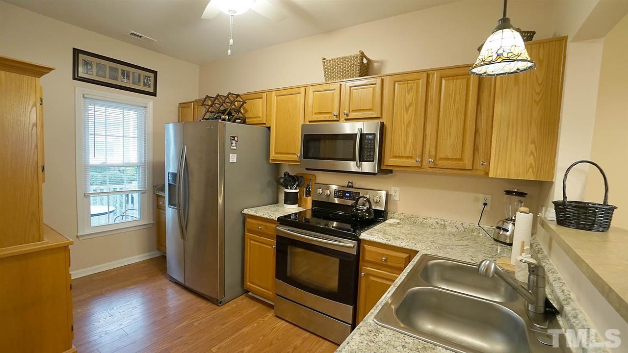 8301 Hempshire Place, Unit 101 Raleigh, NC 27613 - Photo 6 of 28 Gallery Image 6