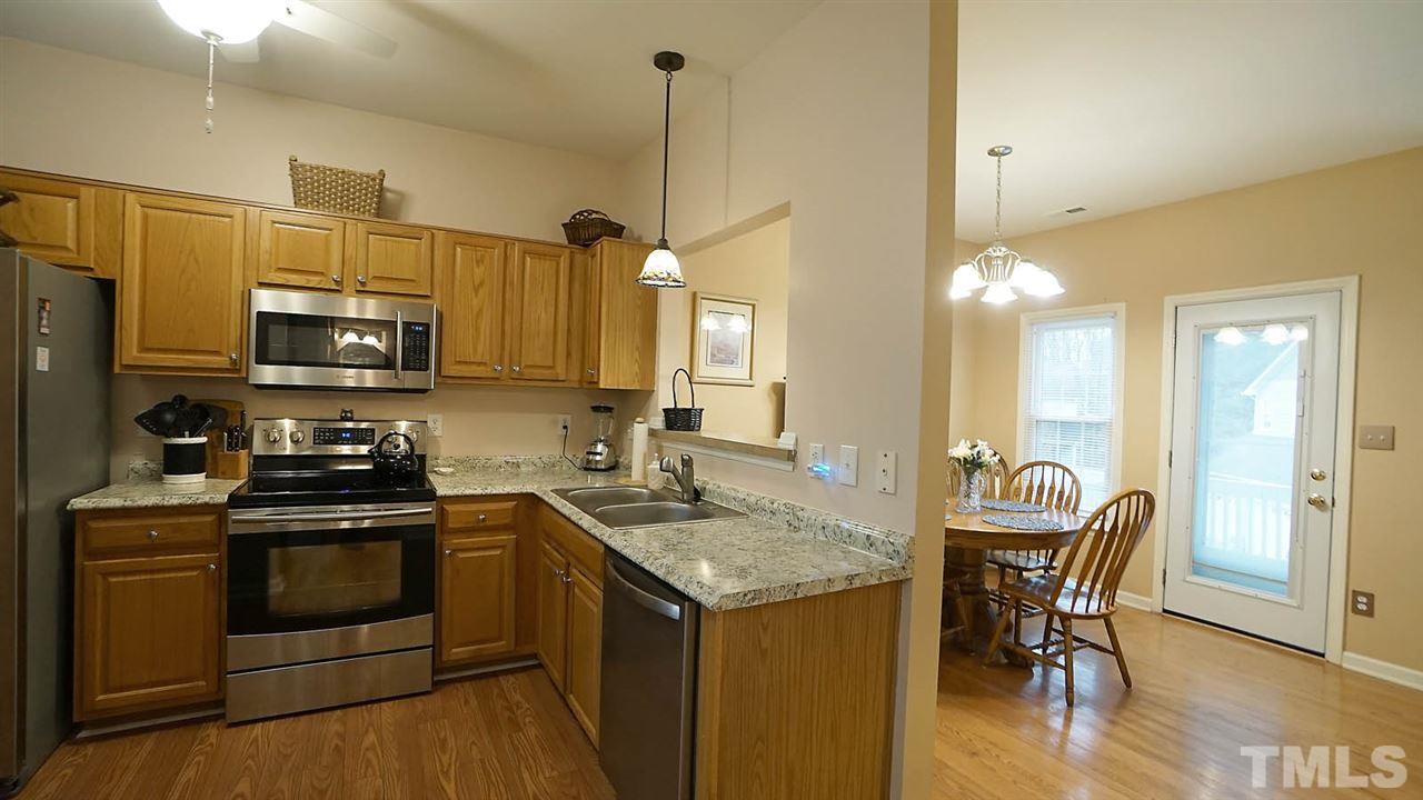 8301 Hempshire Place, Unit 101 Raleigh, NC 27613 - Photo 8 of 28 Gallery Image 8