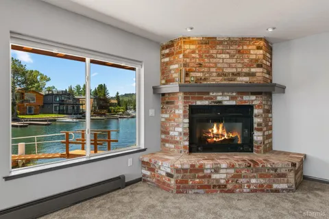 $3,595,000 | 2067 Aloha Drive, South Lake Tahoe, CA 96150