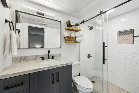 $235,000 | 2702 Douglas Avenue, Unit 127, Dallas, TX 75219