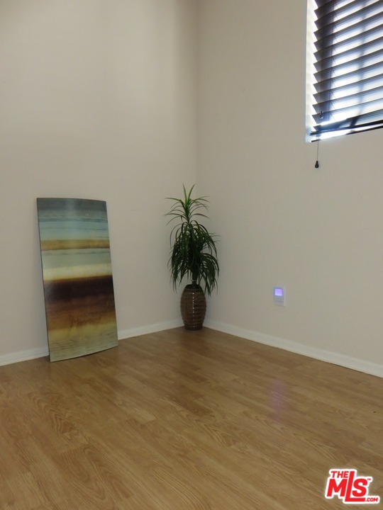 1523 East Windsor Road, Unit 208A Glendale, CA 91205 - Photo 11 of 23