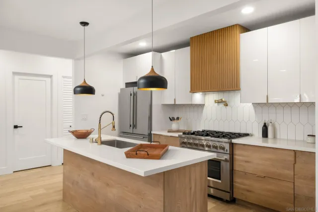 $2,500,000 | 3365-69 Grim Avenue, San Diego, CA 92104