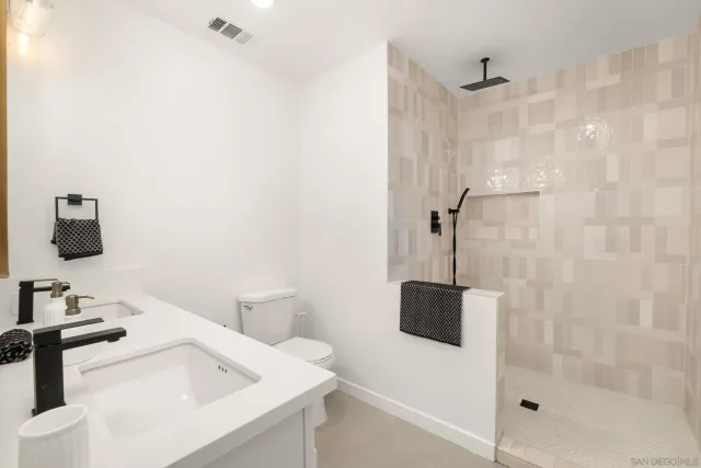 $2,500,000 | 3365-69 Grim Avenue, San Diego, CA 92104