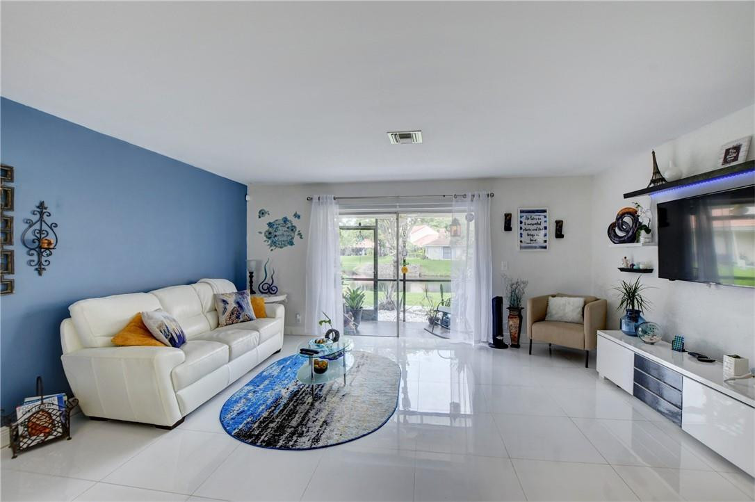 6397 Boca Circle Boca Raton, FL 33433 - Photo 25 of 48 Photo 25