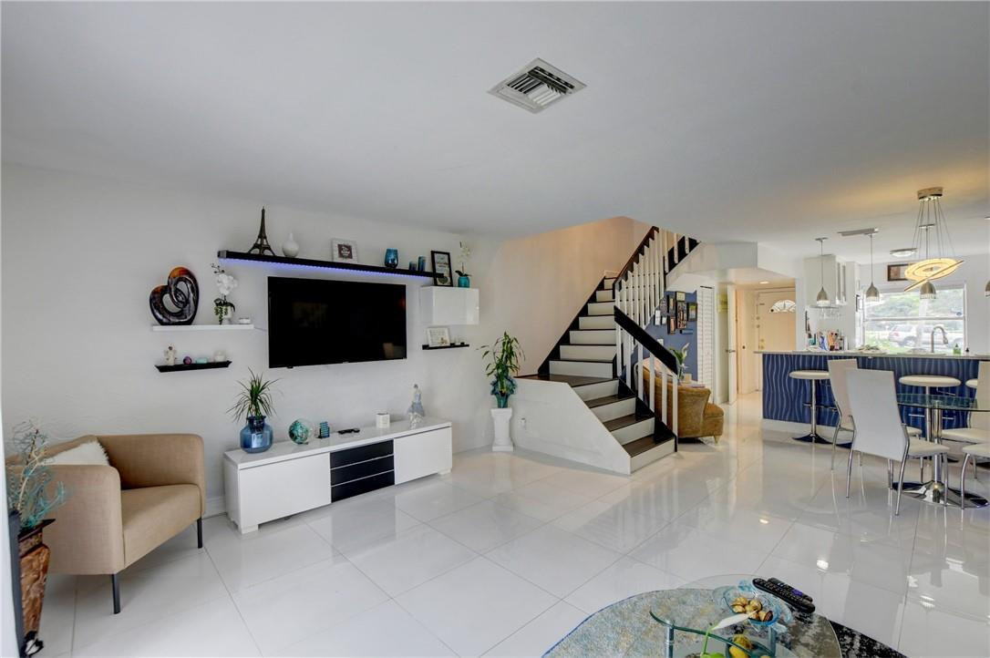 6397 Boca Circle Boca Raton, FL 33433 - Photo 27 of 48 Photo 27