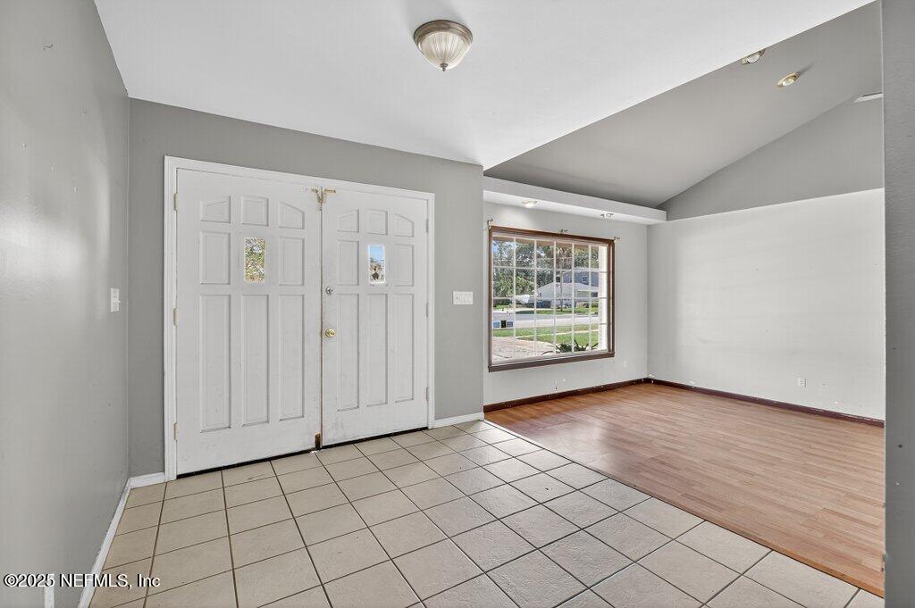 1908 Starwan Road East Jacksonville, FL 32211 - Photo 4 of 44 007-1908StarwanRoadEast-Jacksonville-FL-
