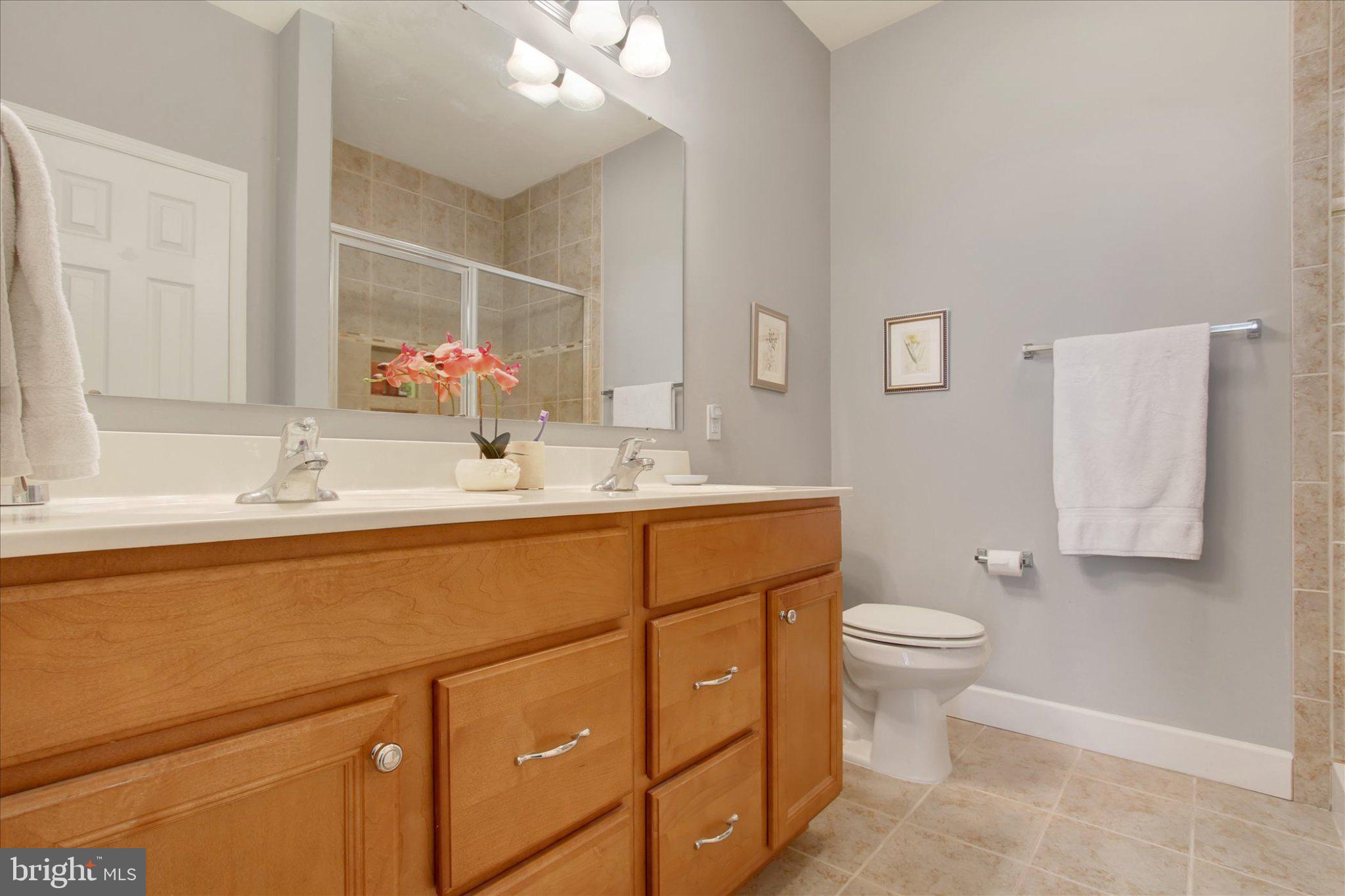 131 Fairplay Road Gettysburg, PA 17325 - Photo 19 of 38 Modern bathroom with elegant finishes.