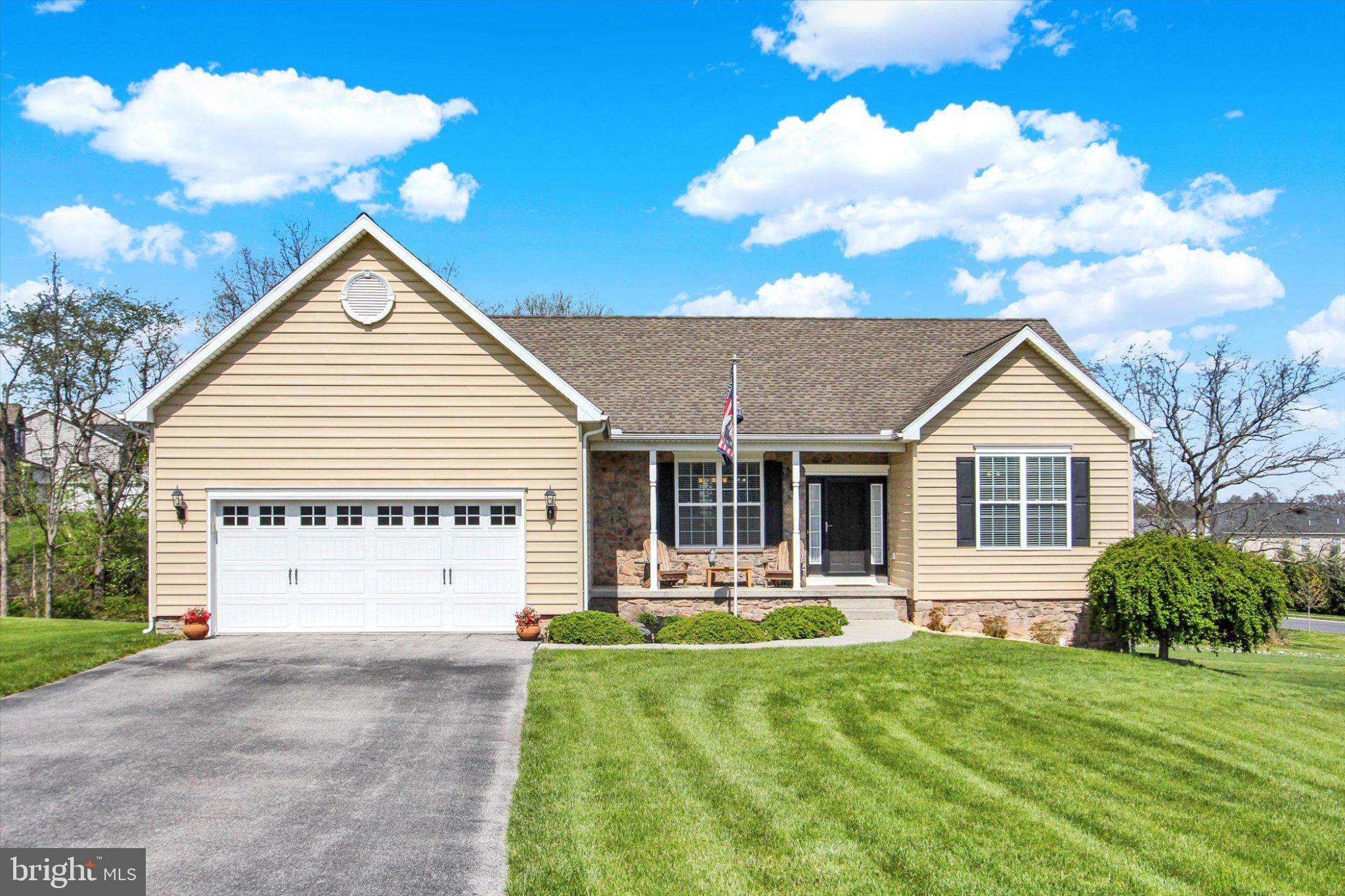 131 Fairplay Road Gettysburg, PA 17325 - Photo 38 of 38 Charming home with lush green lawn.