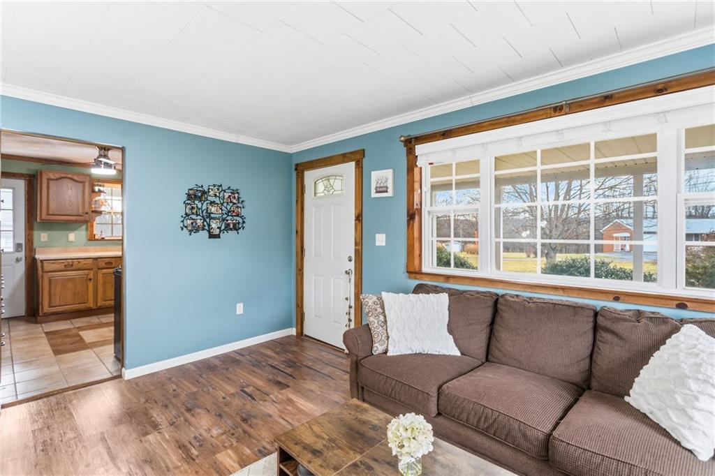 3645 River Road Ellwood City, PA 16117 - Photo 14 of 44