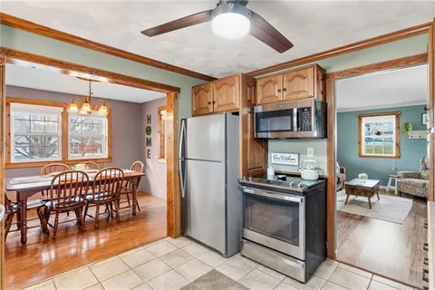 $200,000 | 3645 River Road, Ellwood City, PA 16117