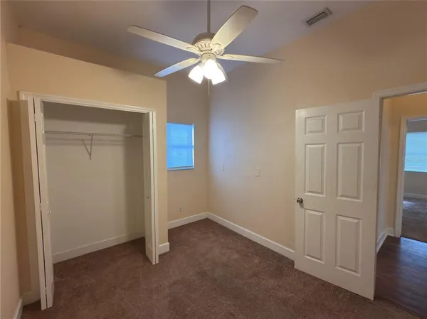 $2,100 | 2528 West St John Street, Tampa, FL 33607