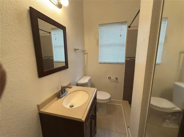 $2,100 | 2528 West St John Street, Tampa, FL 33607