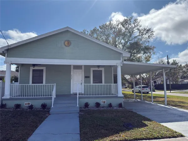 $2,100 | 2528 West St John Street, Tampa, FL 33607