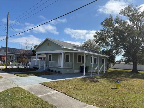 $2,100 | 2528 West St John Street, Tampa, FL 33607