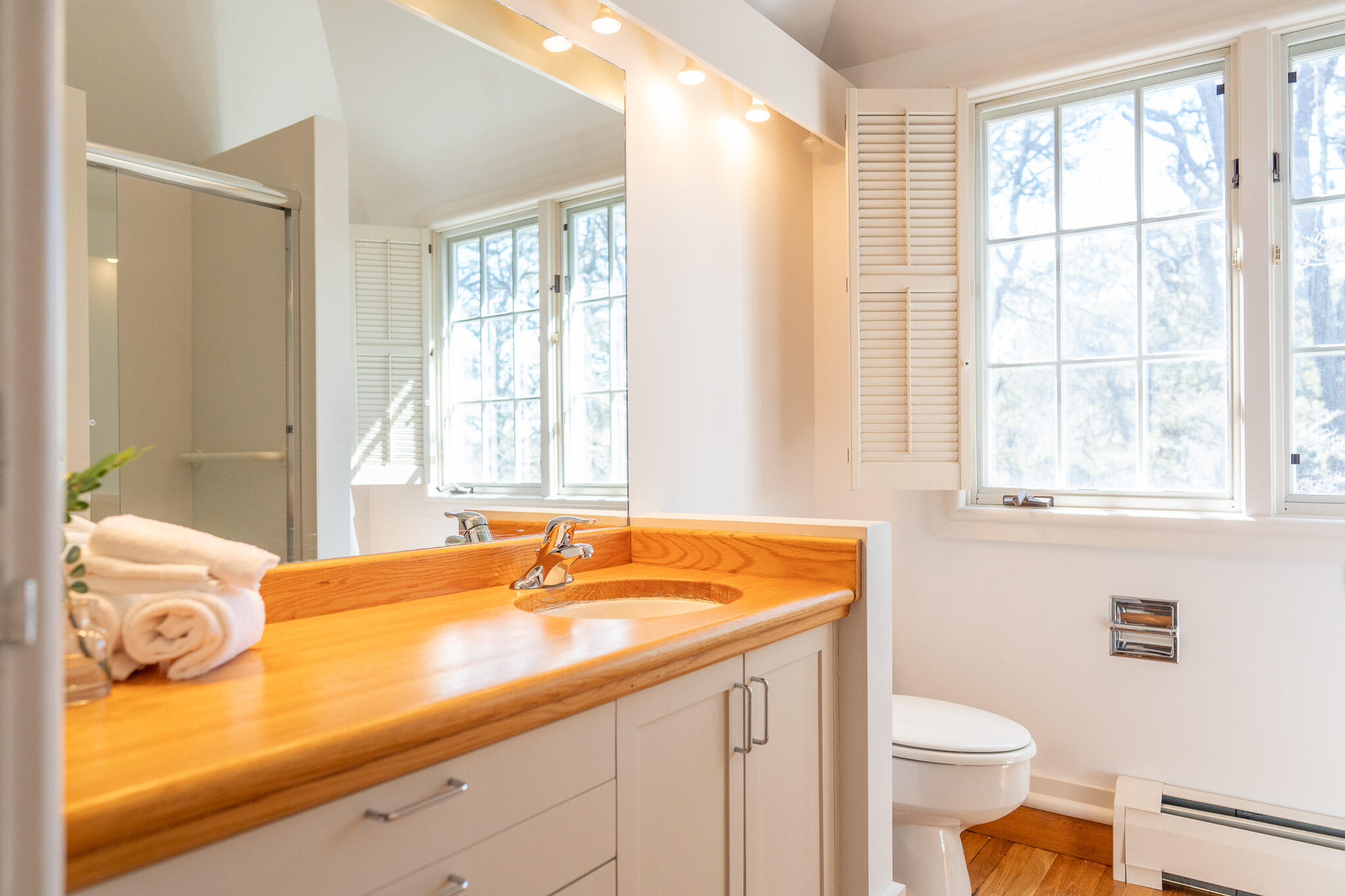 65-75 Deer Path Way Wellfleet, MA 02667 - Photo 56 of 85 Upstairs bath