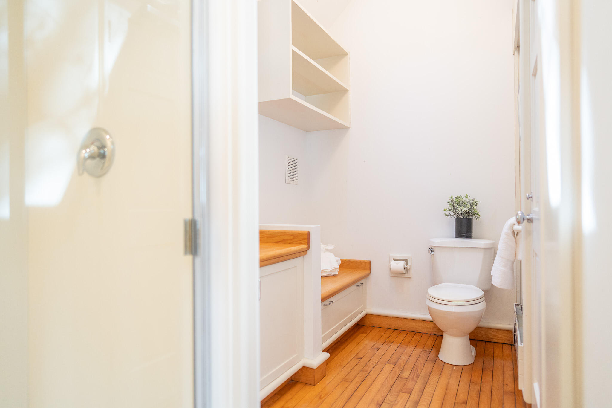 65-75 Deer Path Way Wellfleet, MA 02667 - Photo 79 of 83 Poolhouse/studio bath