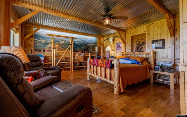 $3,800,000 | 30 Nielsen Trail, Cody, WY 82414