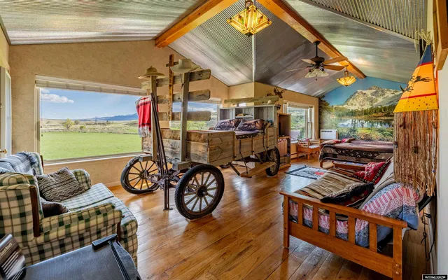 $3,800,000 | 30 Nielsen Trail, Cody, WY 82414