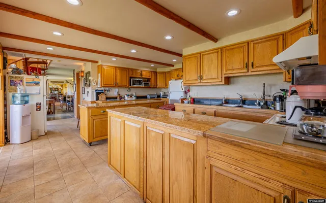 $3,800,000 | 30 Nielsen Trail, Cody, WY 82414