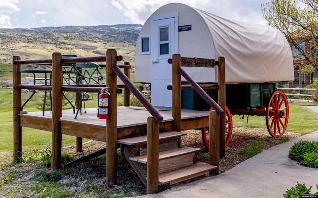 $3,800,000 | 30 Nielsen Trail, Cody, WY 82414