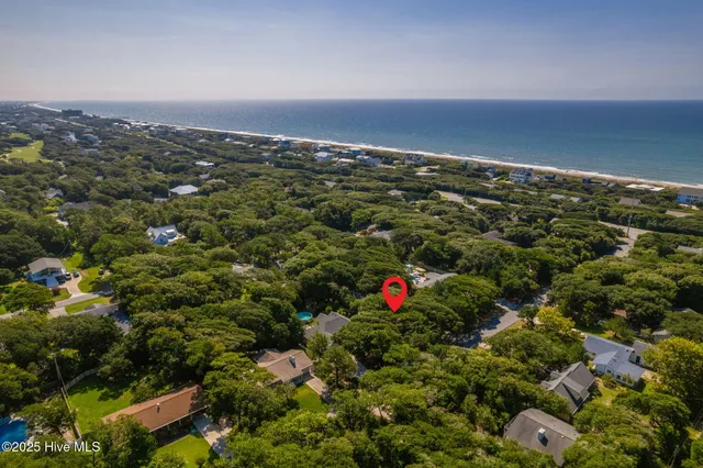 $525,000 | 110 Holly Road, Pine Knoll Shores, NC 28512