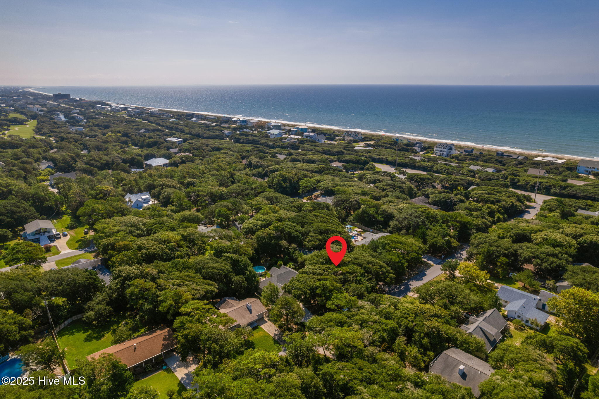 110 Holly Road Pine Knoll Shores, NC 28512 - Photo 8 of 30 8-web-or-mls-cchadwick-visuals-110-holly