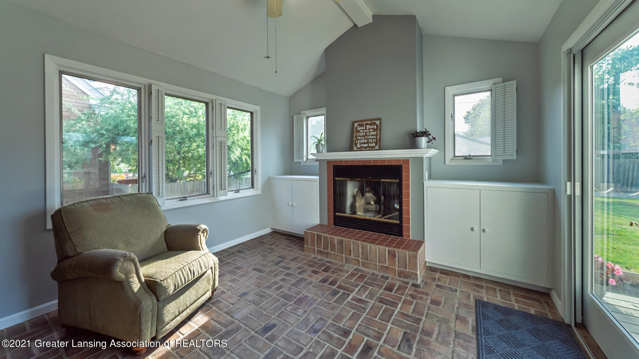 2414 Wellington Road Lansing, MI 48910 - Photo 10 of 23 2414Wellington10