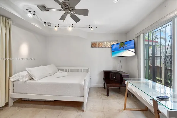 $4,500 | 2834 Southwest 33rd Avenue, Miami, FL 33133