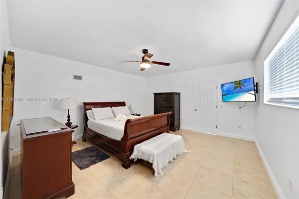 $4,500 | 2834 Southwest 33rd Avenue, Miami, FL 33133