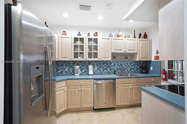 $4,500 | 2834 Southwest 33rd Avenue, Miami, FL 33133